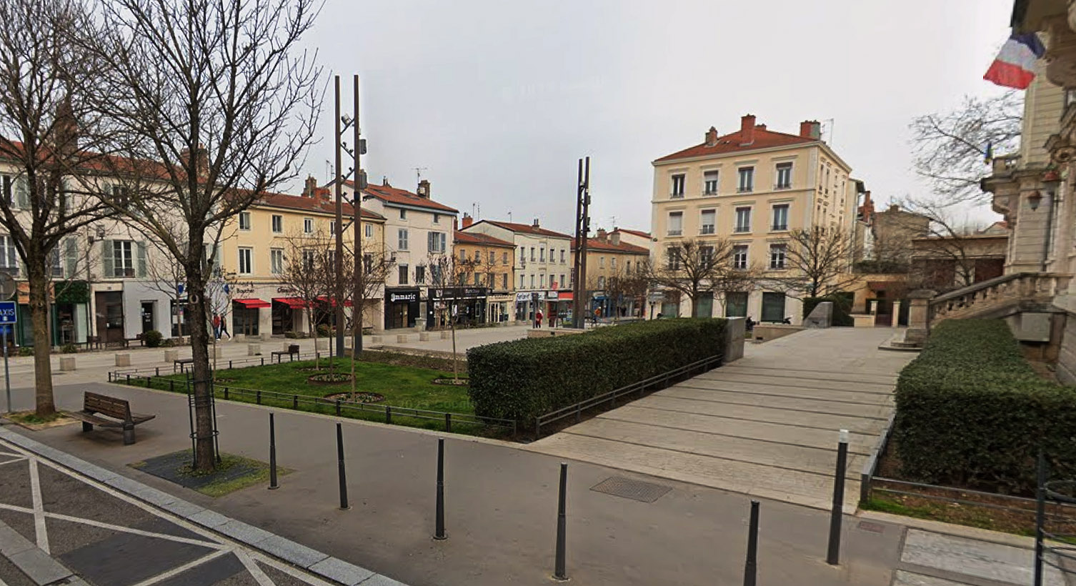 HDV Spot Street Oullins Skate Spot 2/5