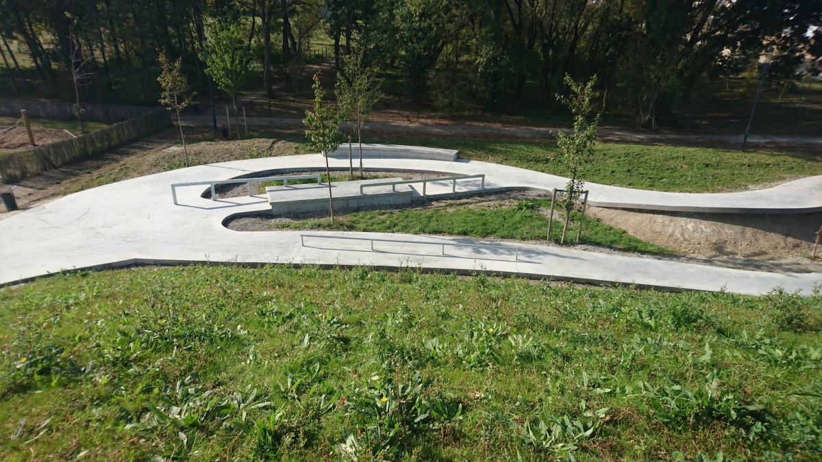 La Minais Skatepark Sainte Luce sur Loire Skate Spot 4/5