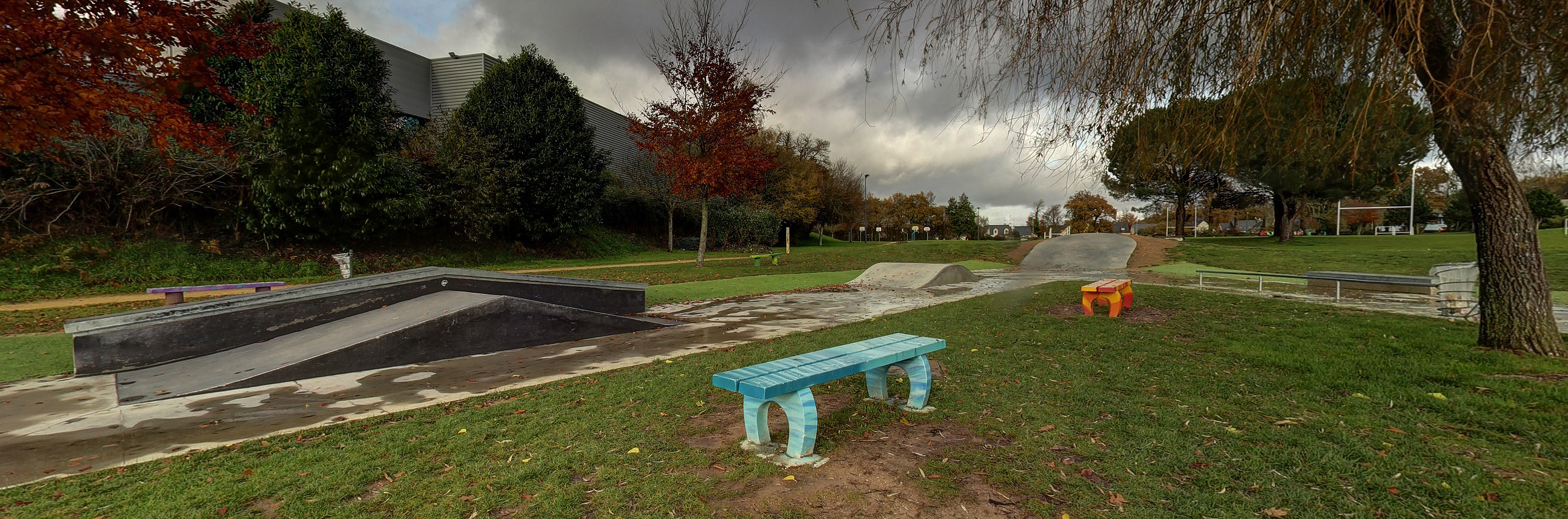 Lycée Victor Hugo Skatepark Hennebont Skate Spot 2/5