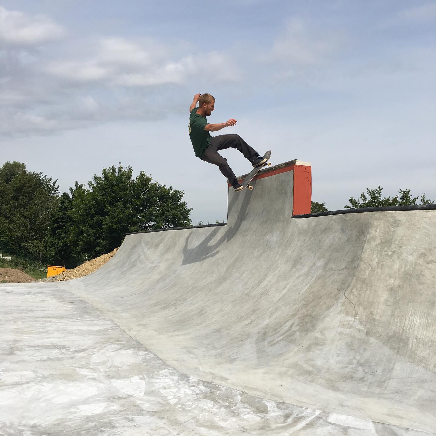 Parc de L'Europe Skatepark Vire Normandie Skate Spot 3/5