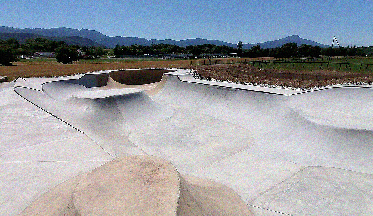 Les Esserts Bowl Anthy sur Léman Skate Spot 4/5