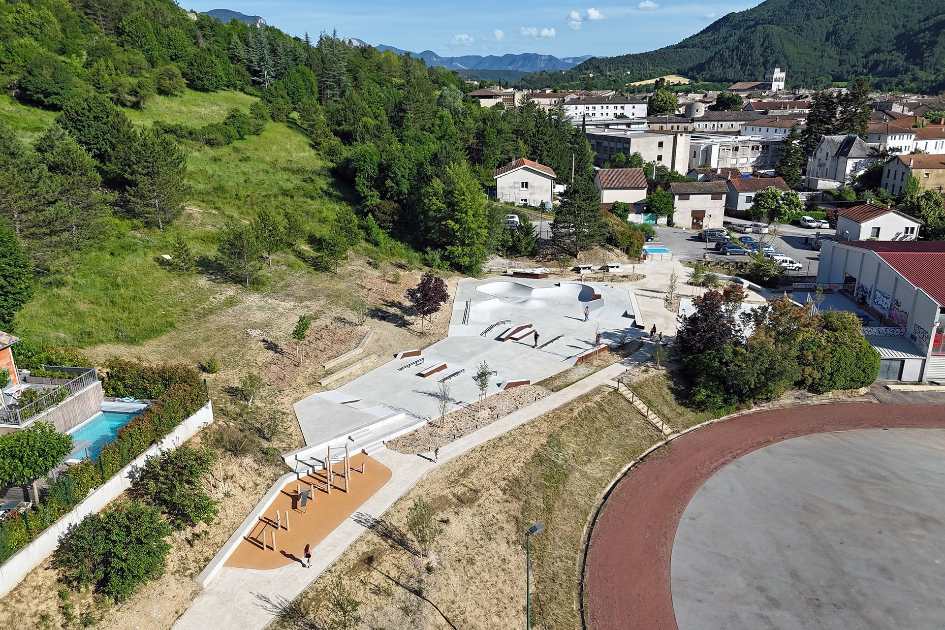 Le Parc Boissy Skatepark Die Skate Spot 4/5