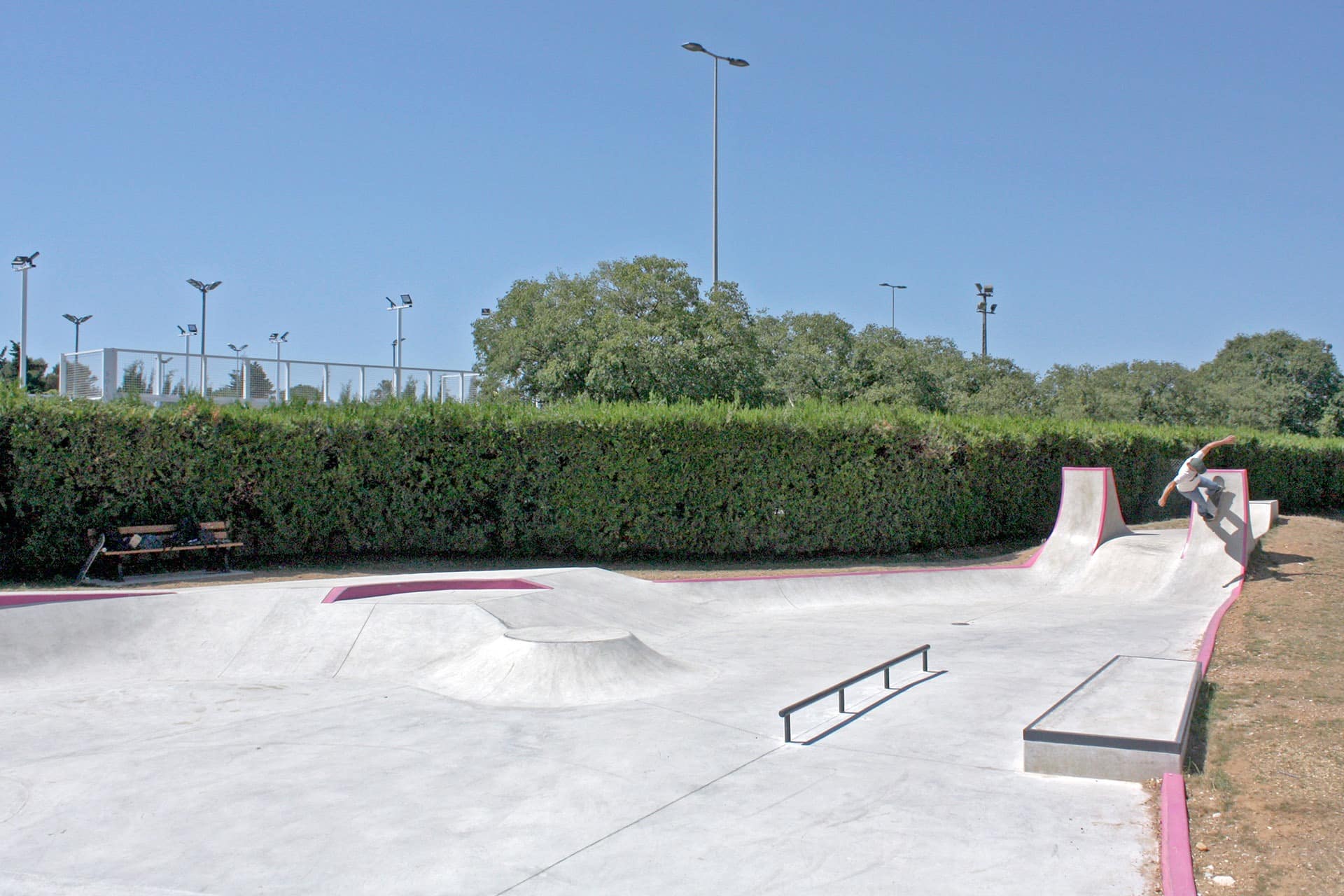 Vauvert Bowl Vauvert Skate Spot 3/5