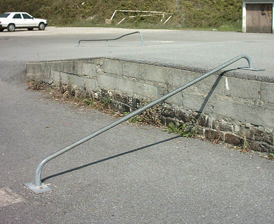L' Aulne Skatepark Chateaulin Skate Spot 1/5