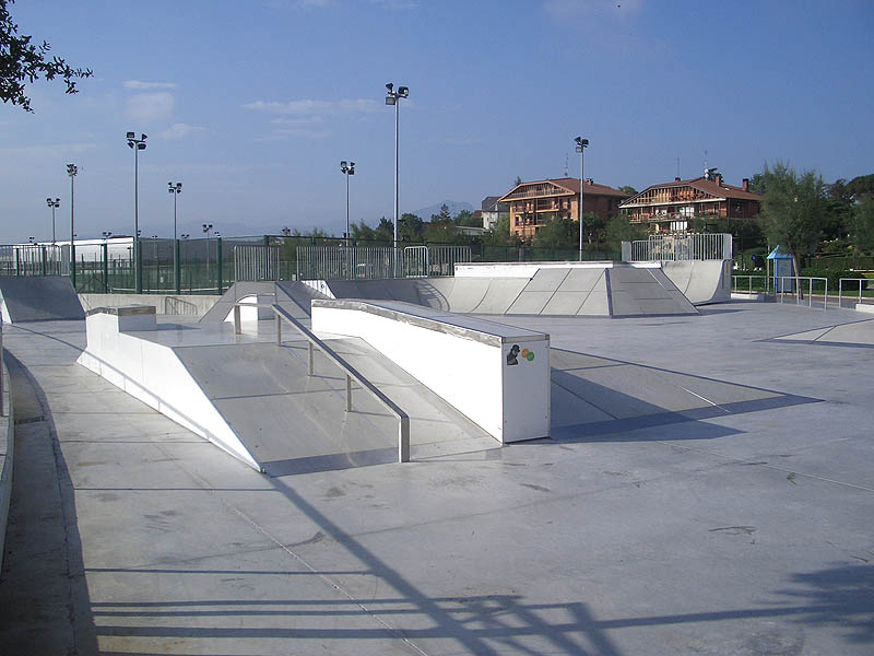 Kirol Kaia Skatepark Hondarribia Skate Spot 4/5