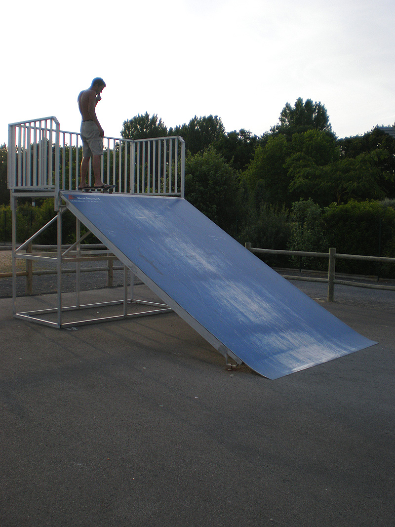 Le Falleron Skatepark Machecoul Skate Spot 1/5