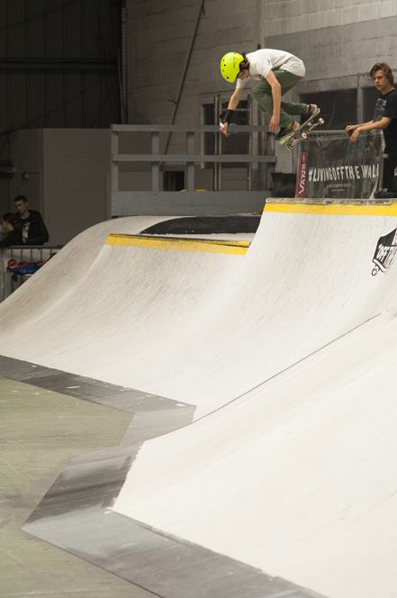 Cosanostra Indoor Chelles Skate Spot 5/5