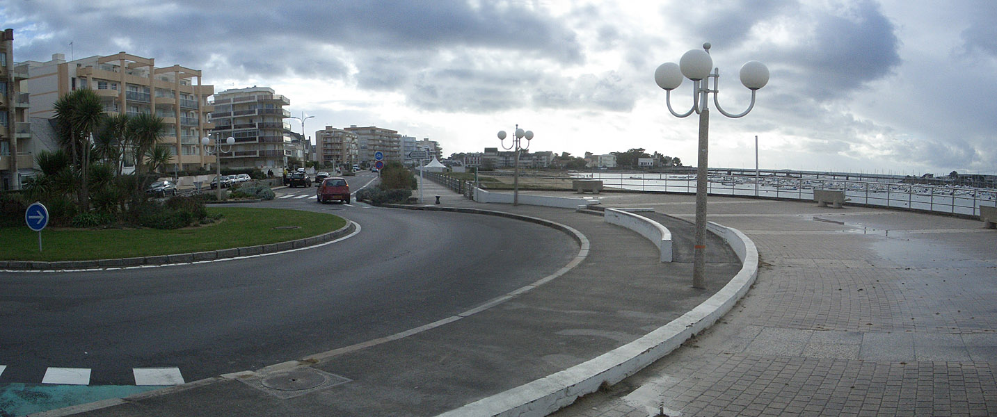 Plage des Libraires Spot Street Pornichet Skate Spot 3/5