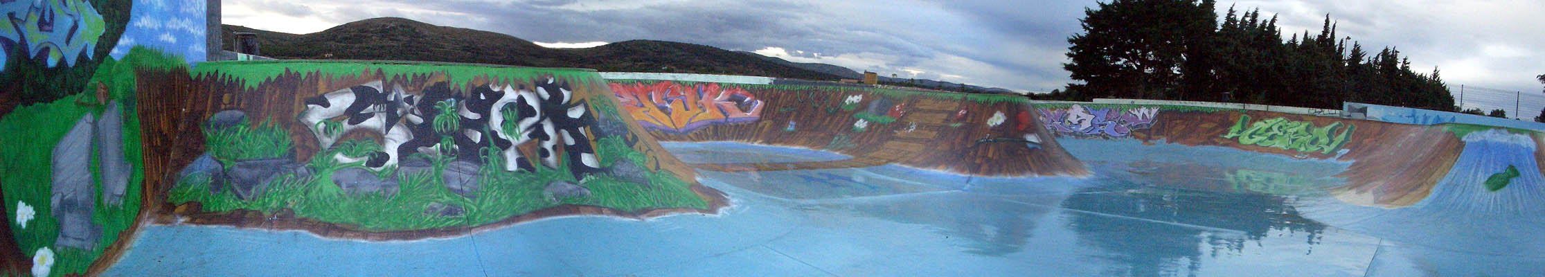 Poussan Skatepark Poussan Skate Spot 4/5