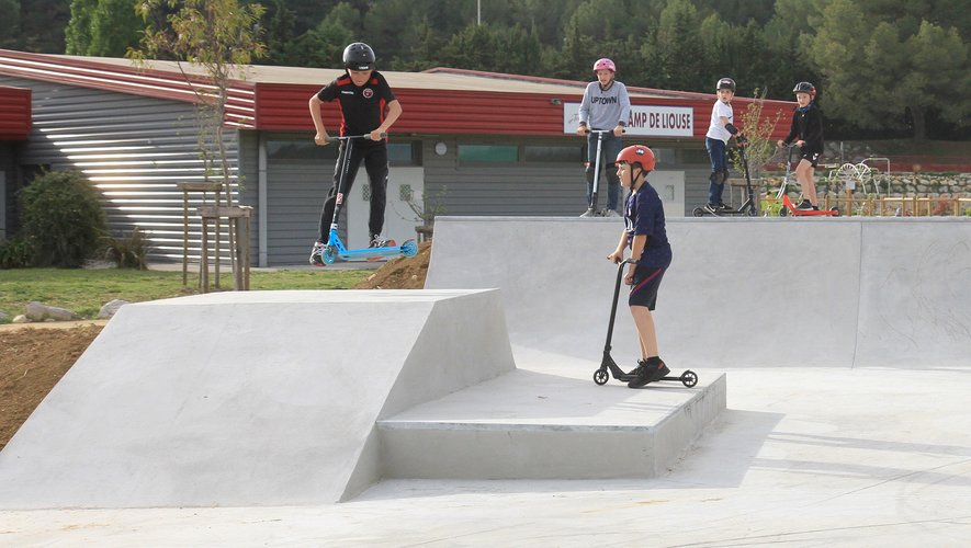Camp de Liouse Skatepark Teyran Skate Spot 3/5