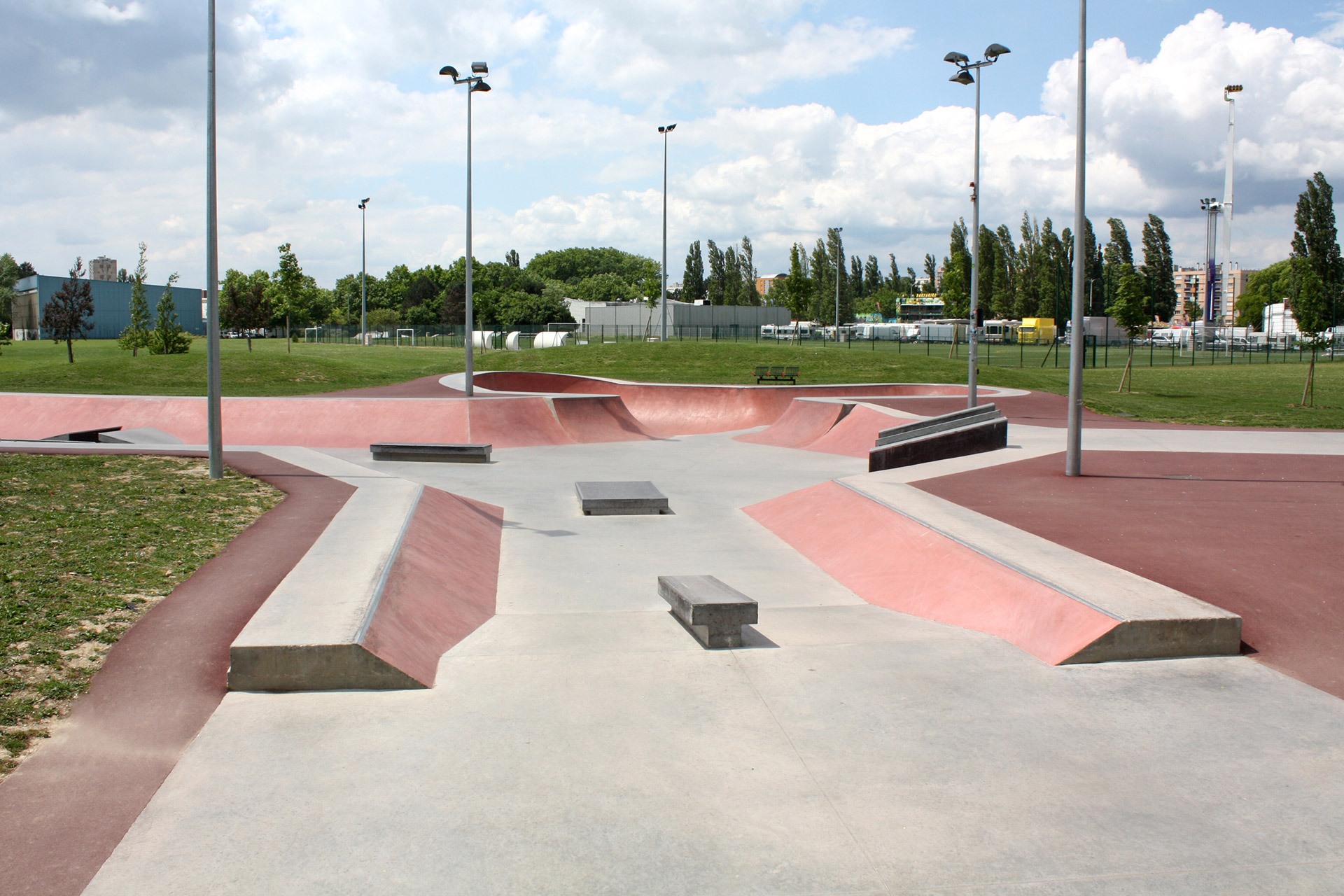 Parc Nord Skatepark Mâcon Skate Spot 4/5