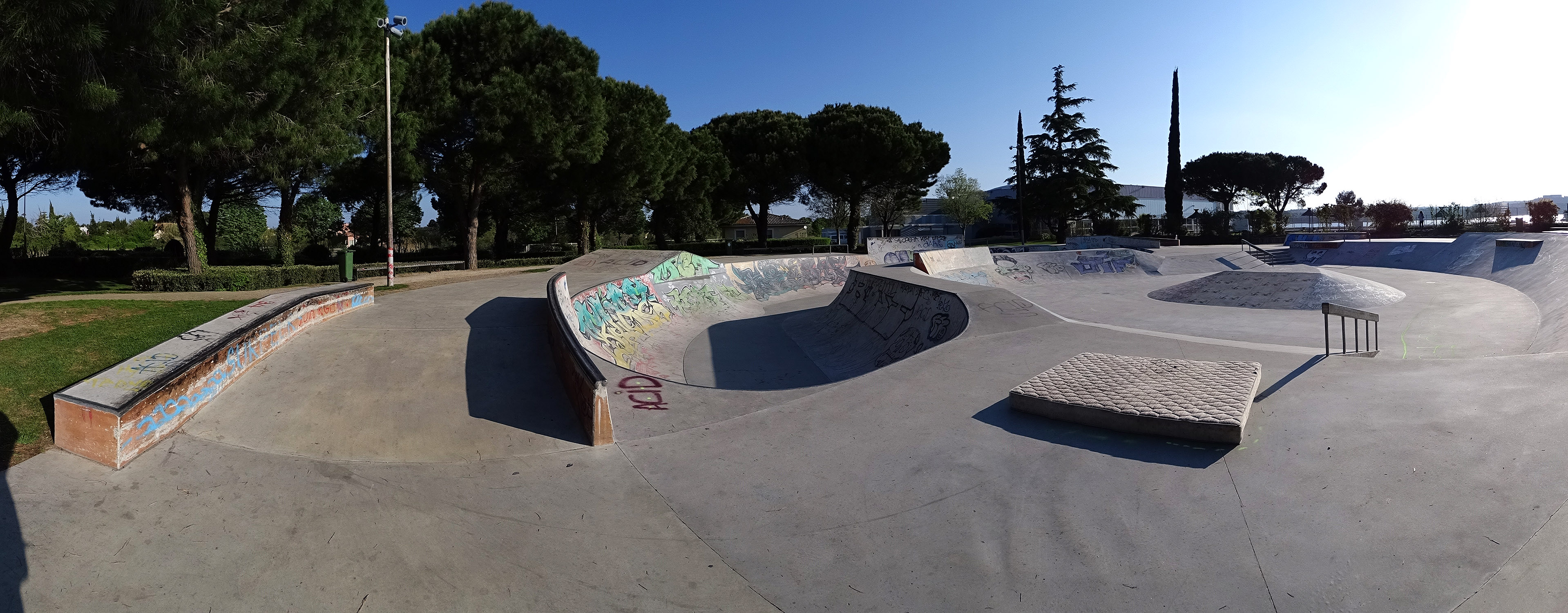 Étang de L' Estomac Skatepark Fos sur Mer Skate Spot 4/5
