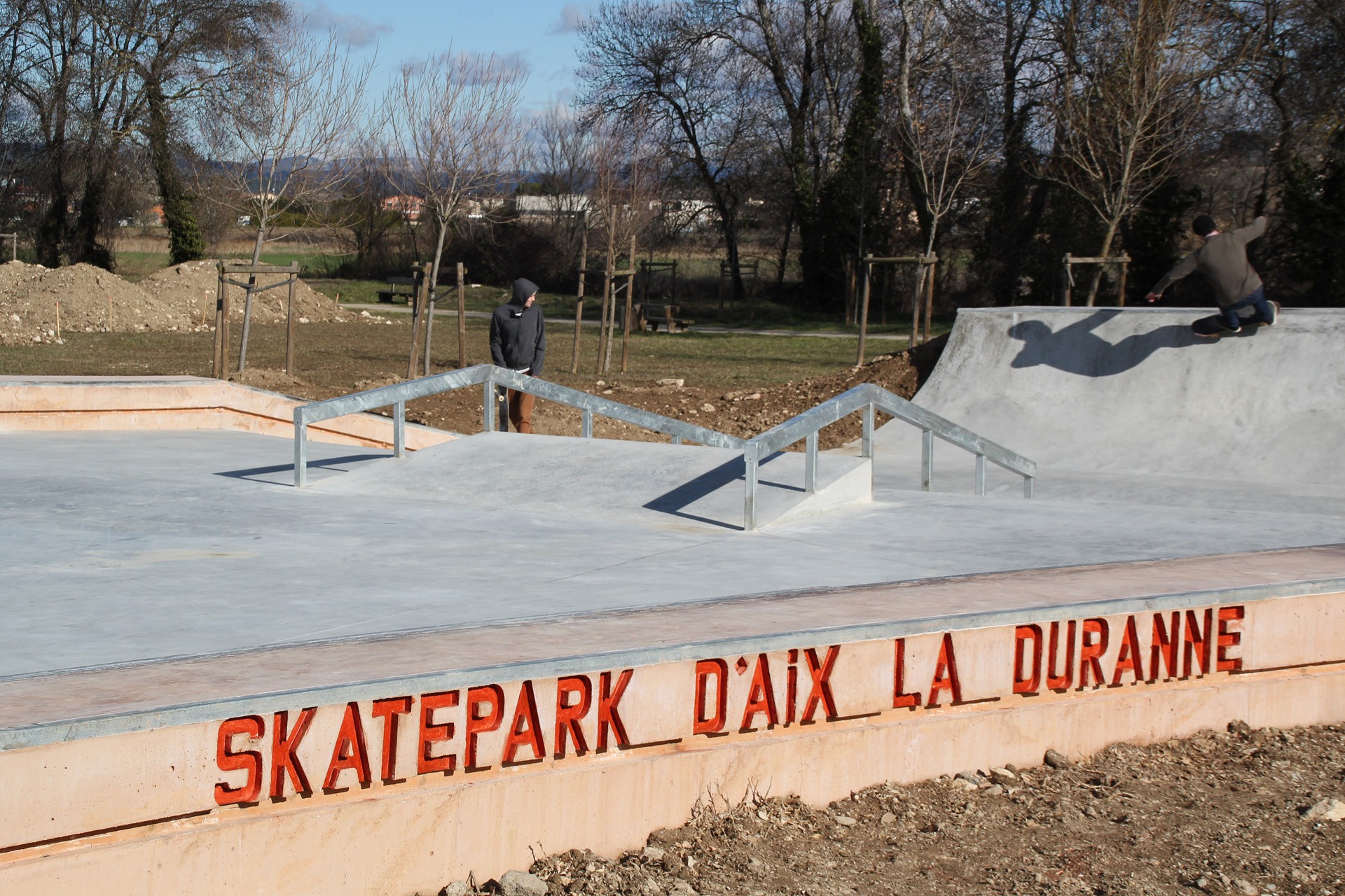 La Duranne Skatepark Aix en Provence Skate Spot 3/5
