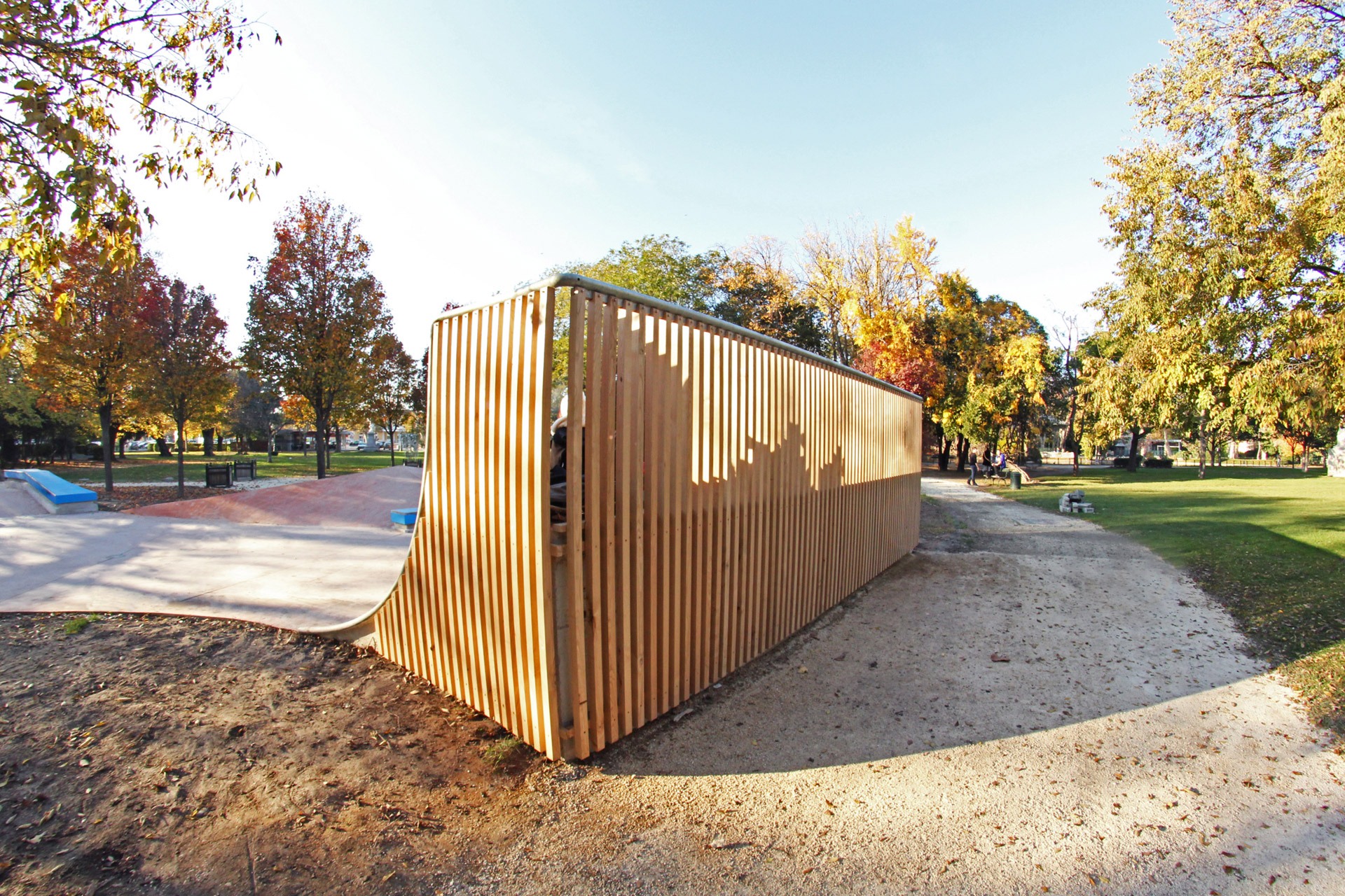 Jardin Public Spot Street Montélimar Skate Spot 3/5