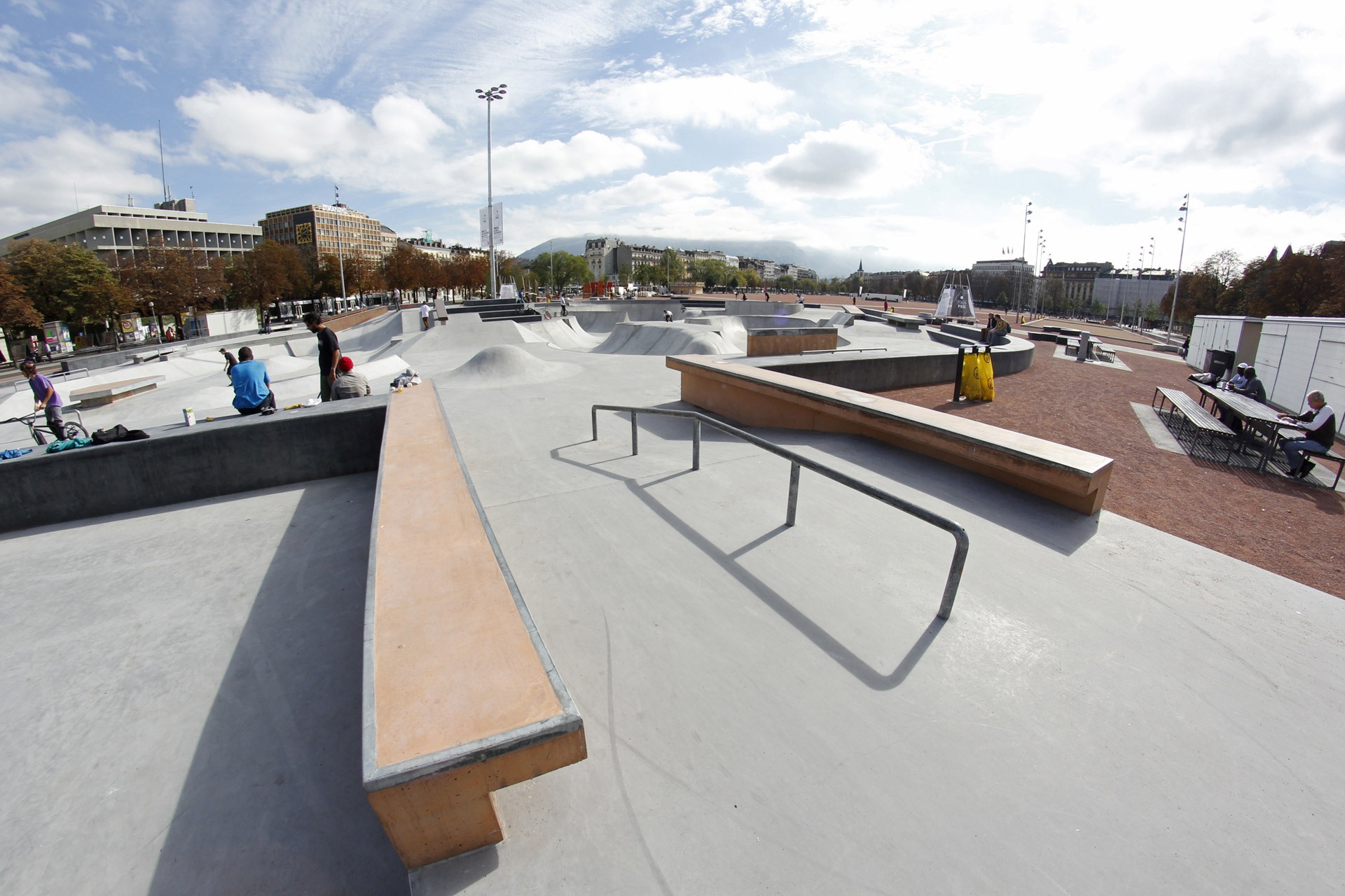 Plainpalais Skatepark Genève Skate Spot 5/5