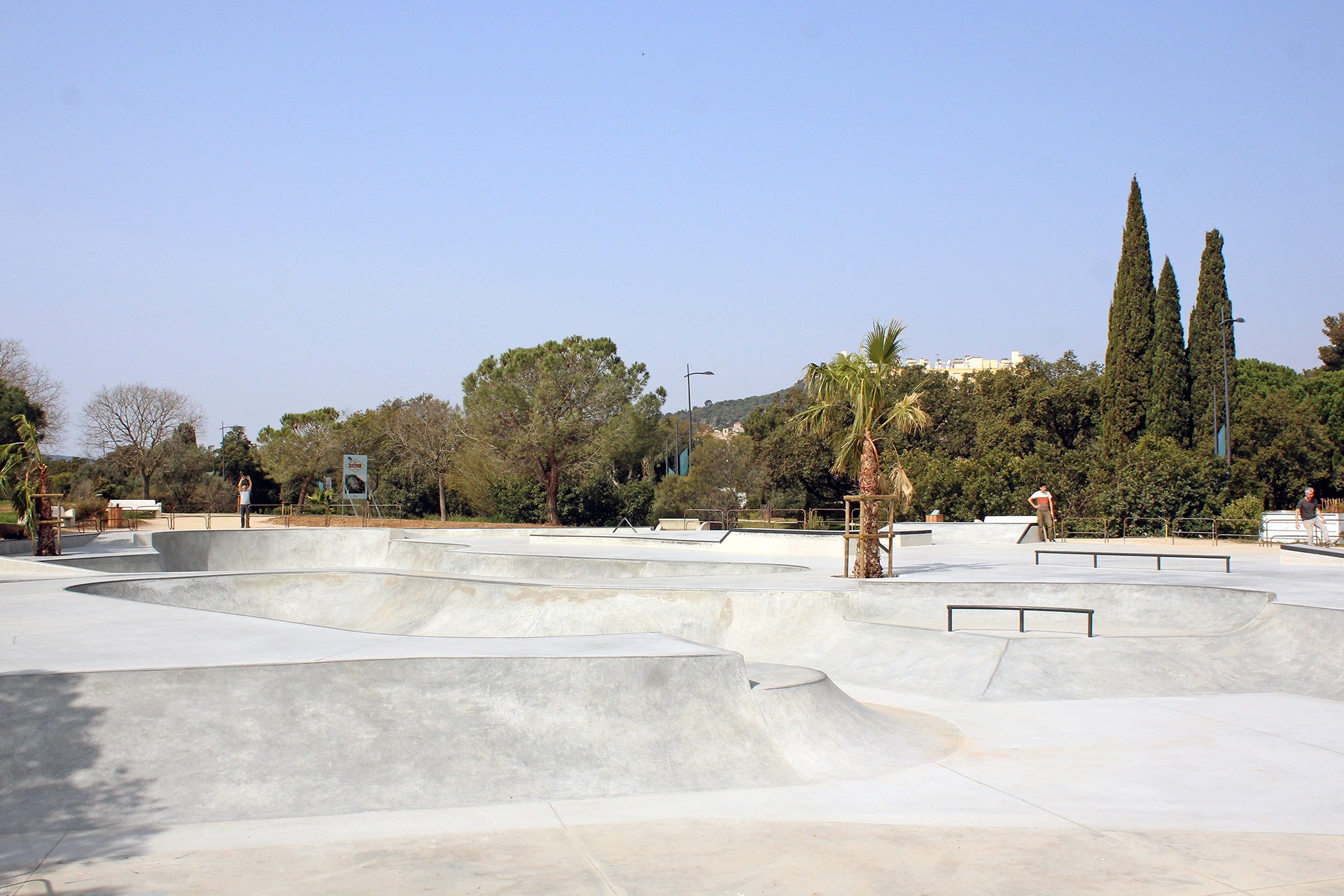 Hyères Skatepark Hyères Skate Spot 4/5