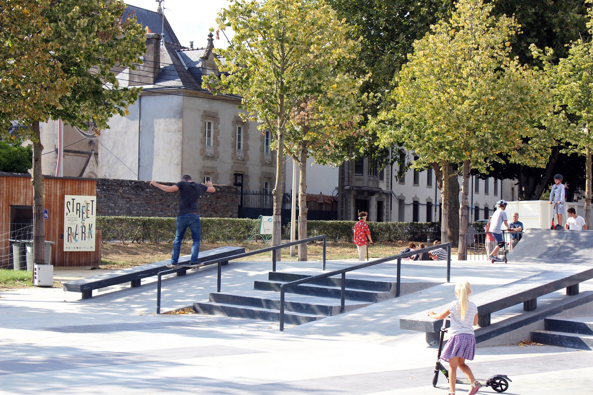 Le Port Spot Street Vannes Skate Spot 4/5