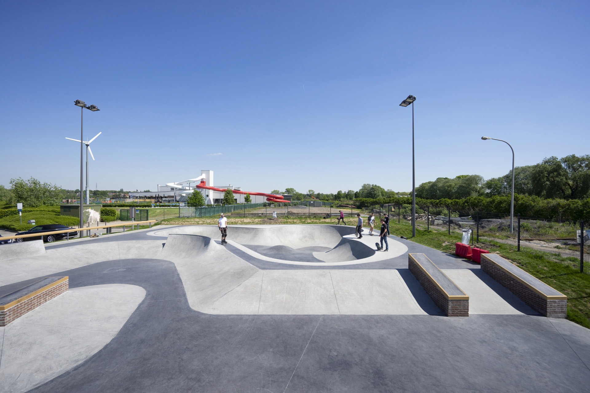 Le Grand Large Skatepark Mons Skate Spot 4/5