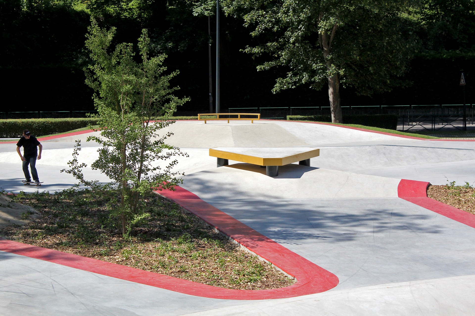 Stade Bollaert Skatepark Lens Skate Spot 4/5