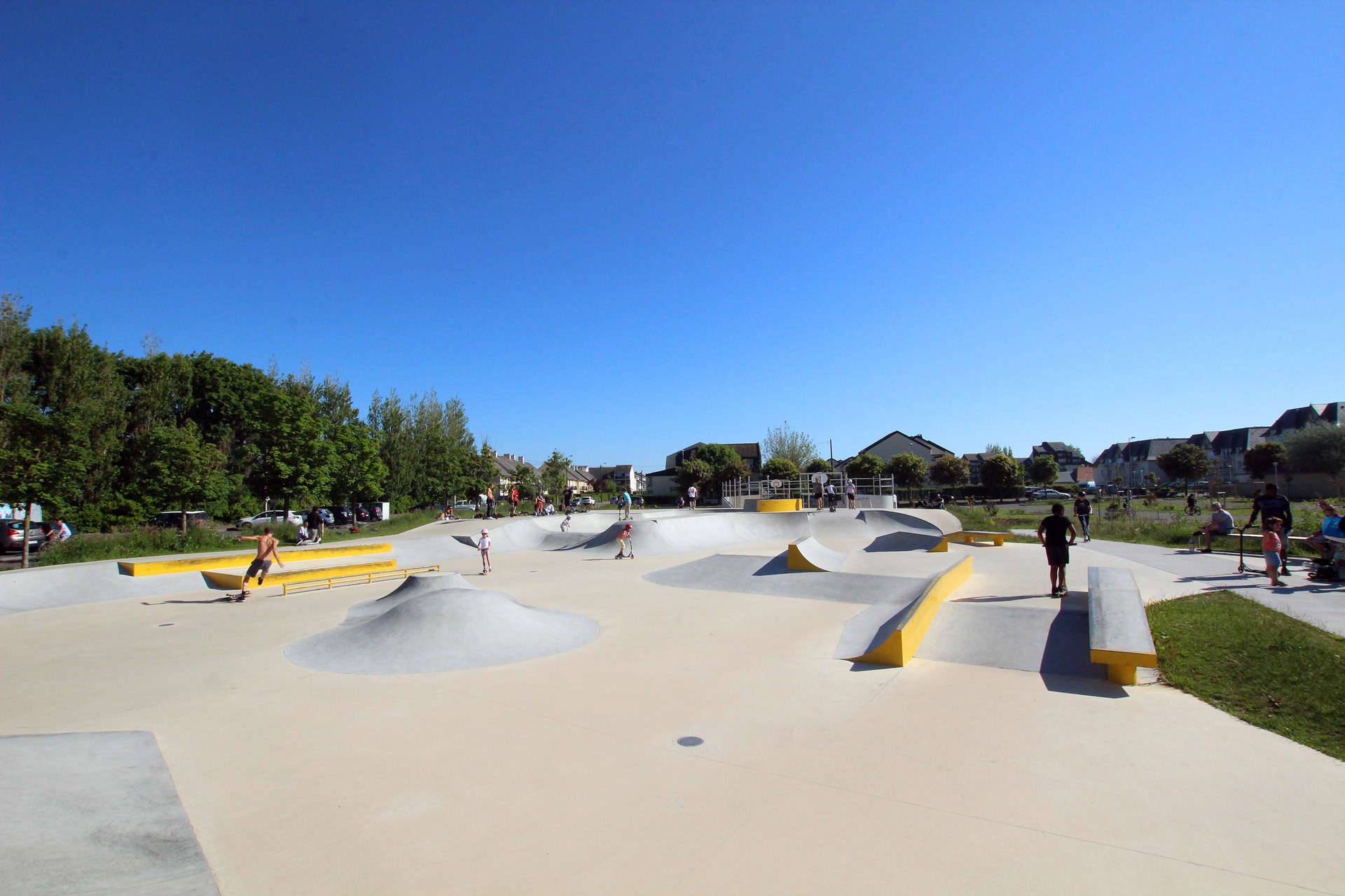 Courseulles Skatepark Courseulles sur Mer Skate Spot 5/5