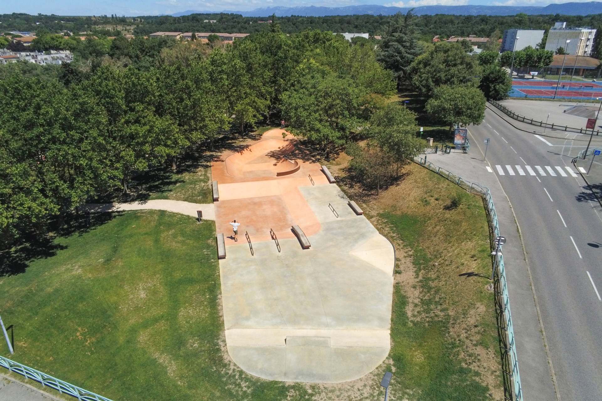 Parc Louis Aragon Skatepark Portes lès Valence Skate Spot 4/5