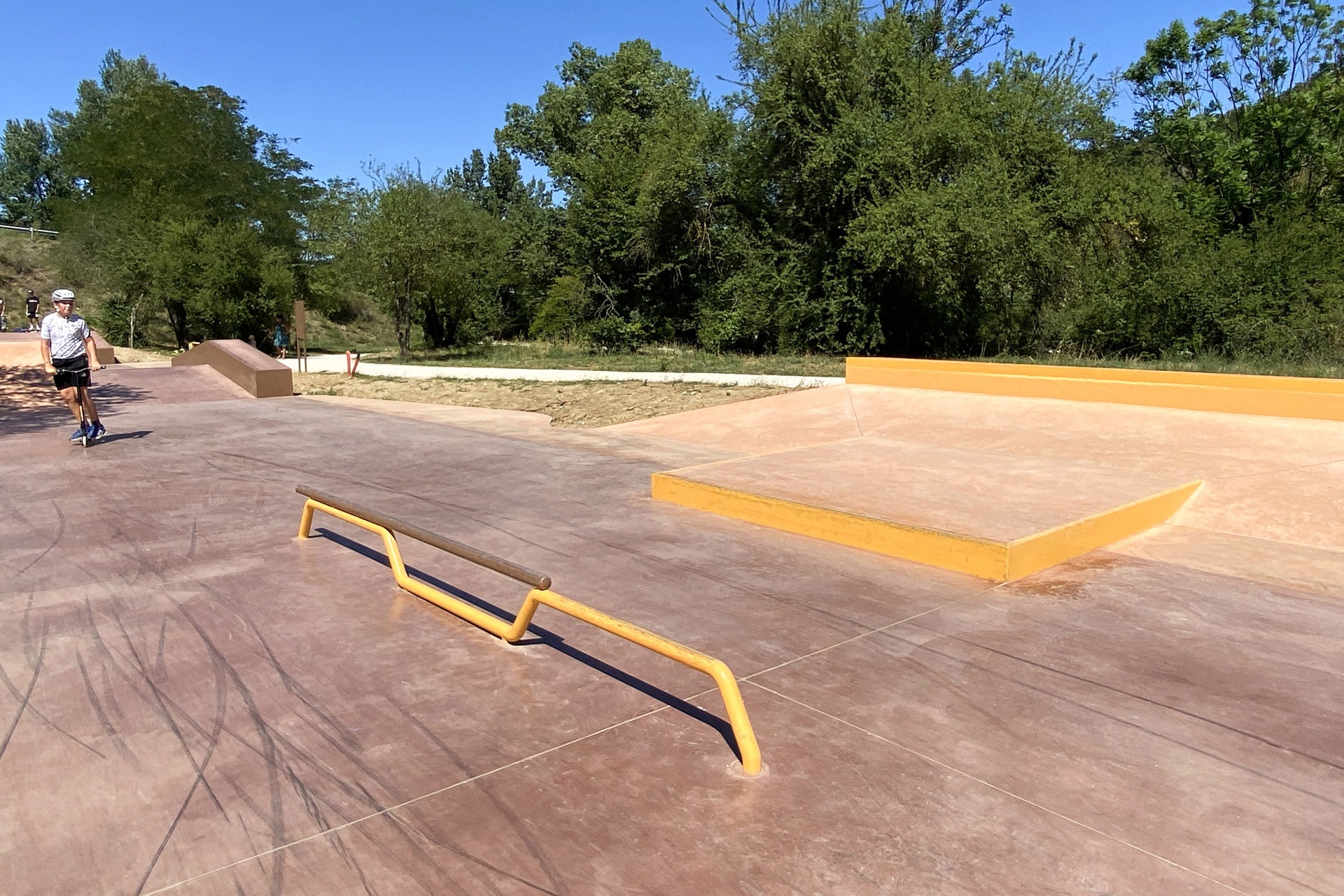 Le Mialan Skatepark Saint Péray Skate Spot 4/5