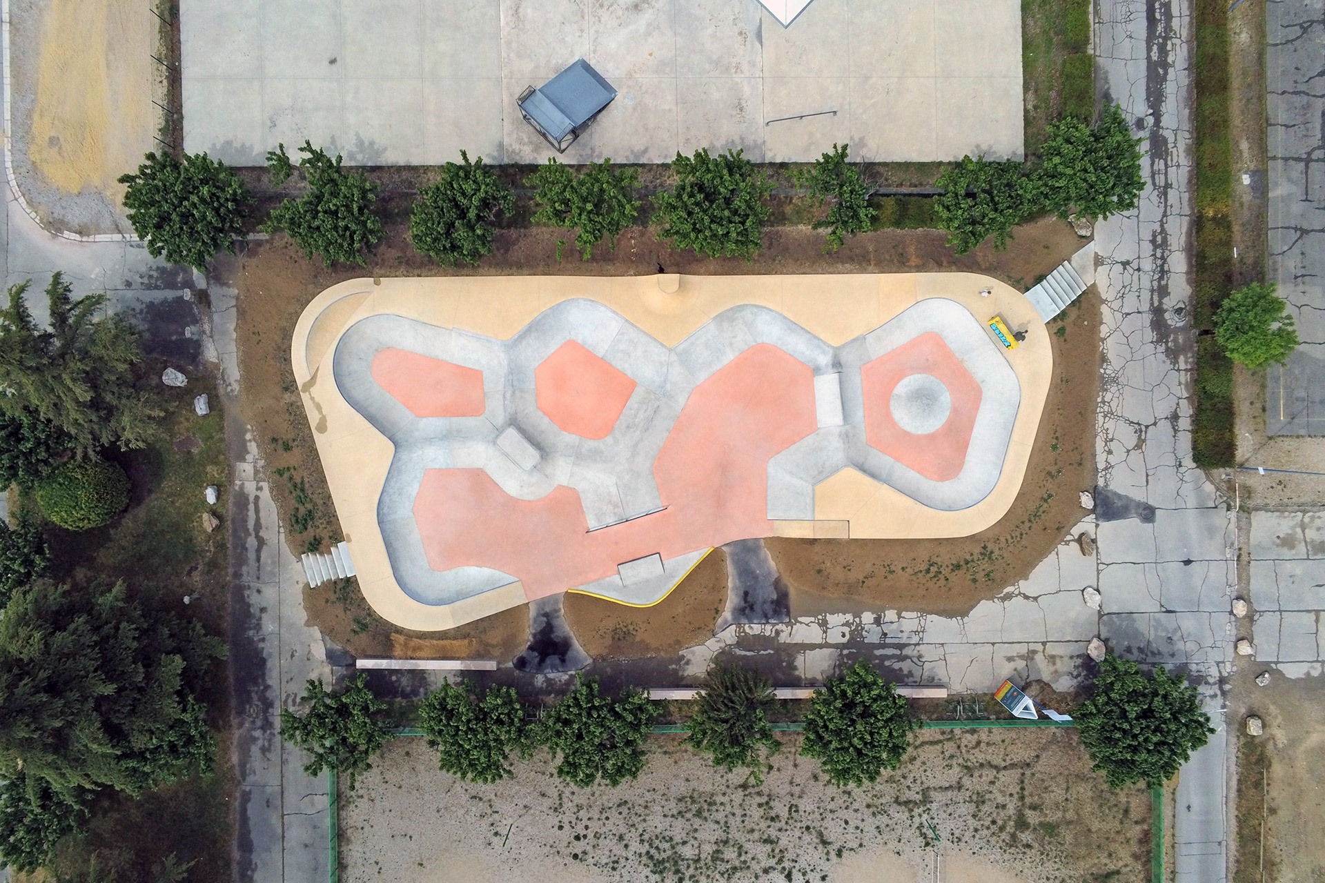 Pierre de Coubertin Bowl Carpentras Skate Spot 4/5