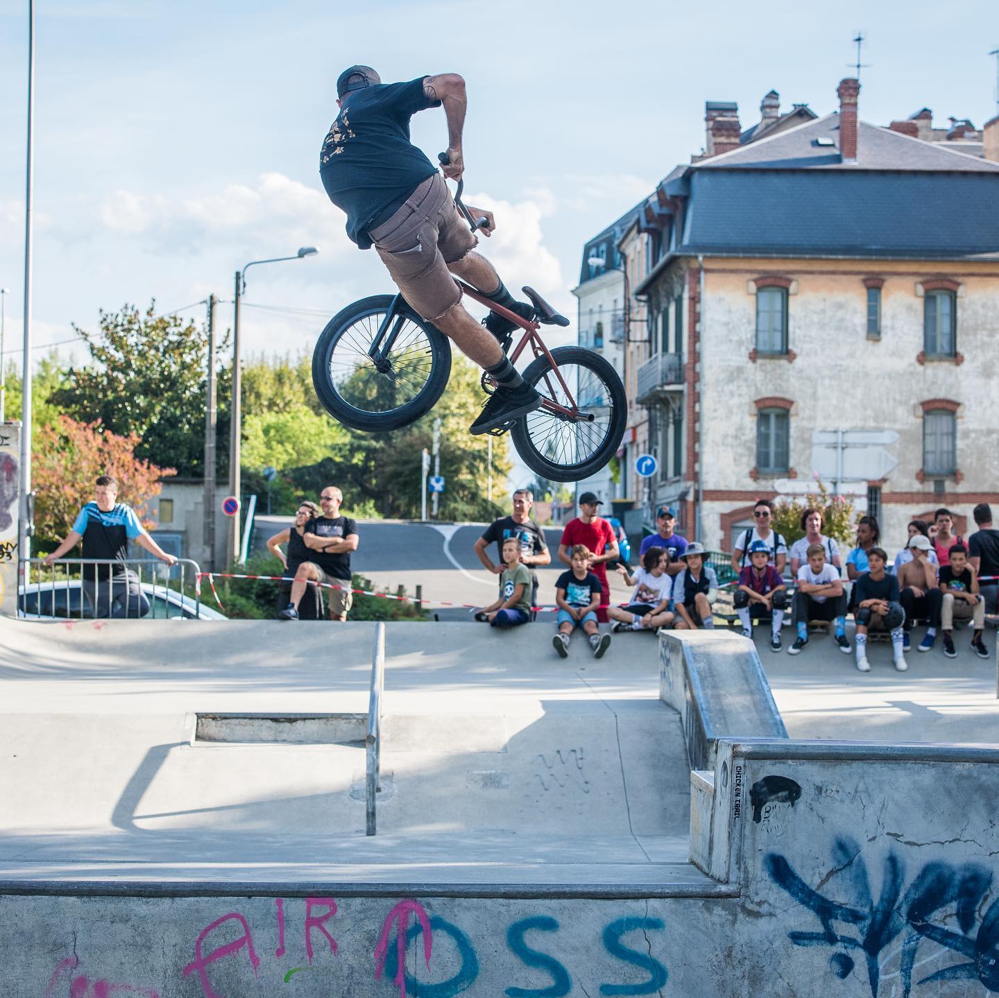 Parc Bourse du Travail Skatepark Tarbes Skate Spot 4/5