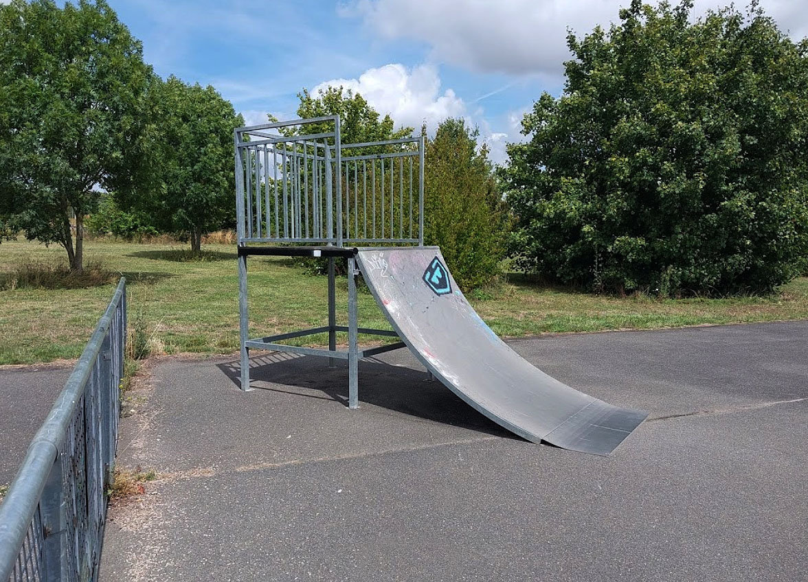La Cousinerie Skatepark Notre Dame d' Oé Skate Spot 2/5