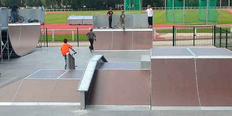 Stade Hélitas Skatepark Caen Skate Spot 3/5