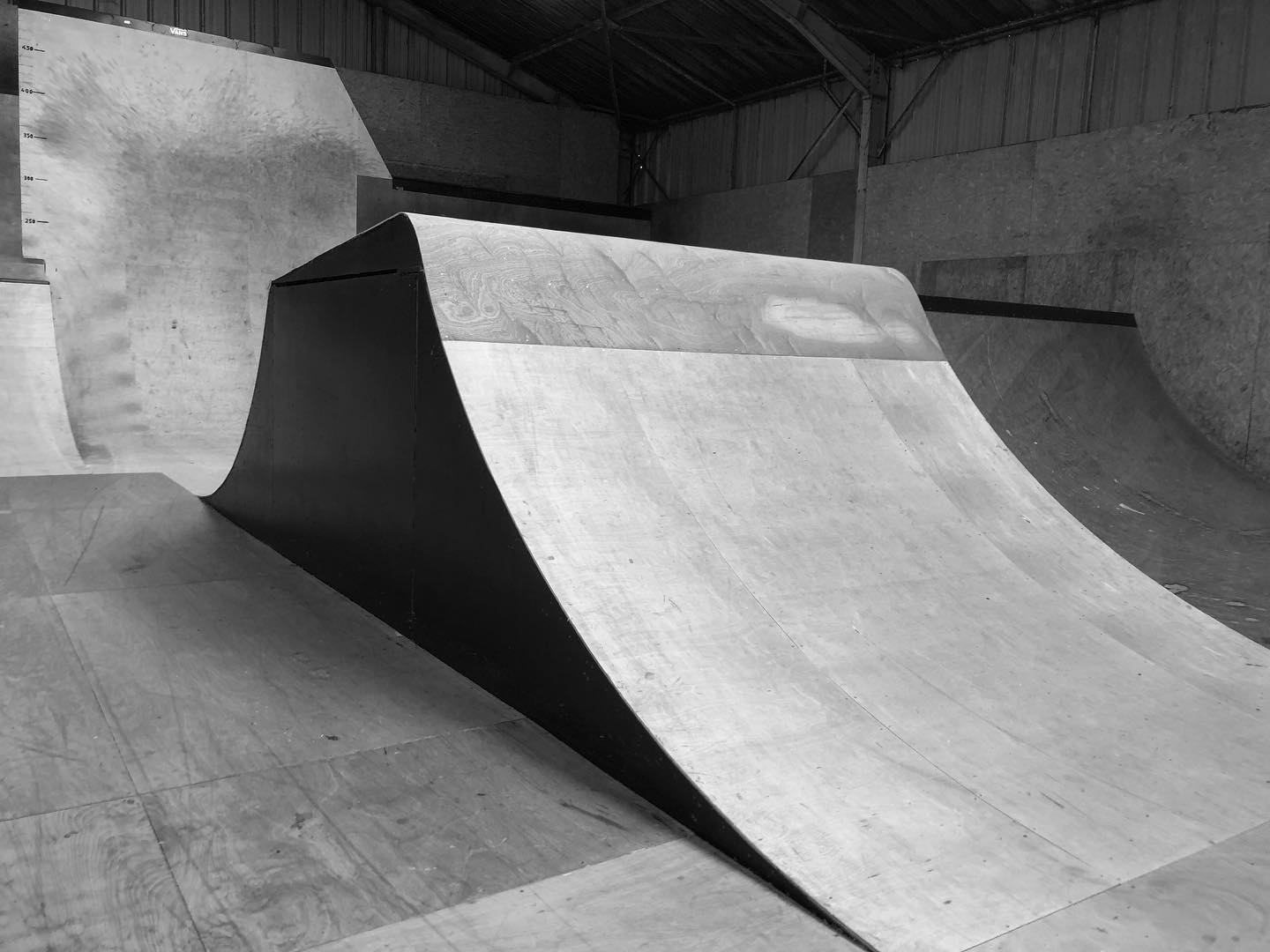 80100 Indoor Abbeville Skate Spot 4/5
