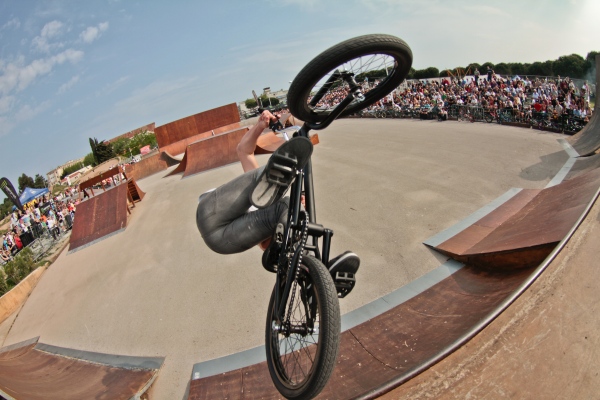 Base Nature Skatepark Fréjus Skate Spot 3/5