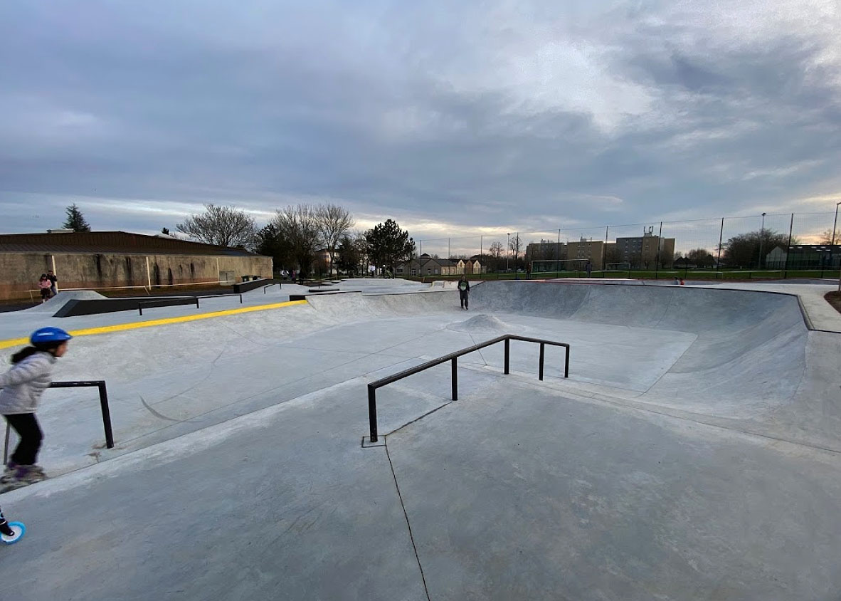 Alençon Skatepark Alençon Skate Spot 4/5