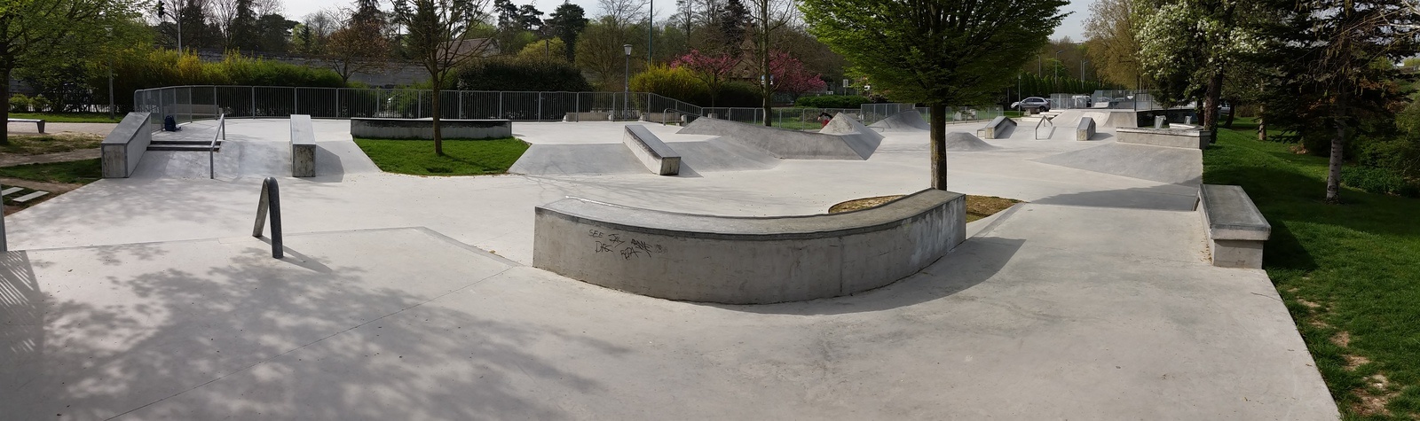 Poissy Skatepark Poissy Skate Spot 5/5