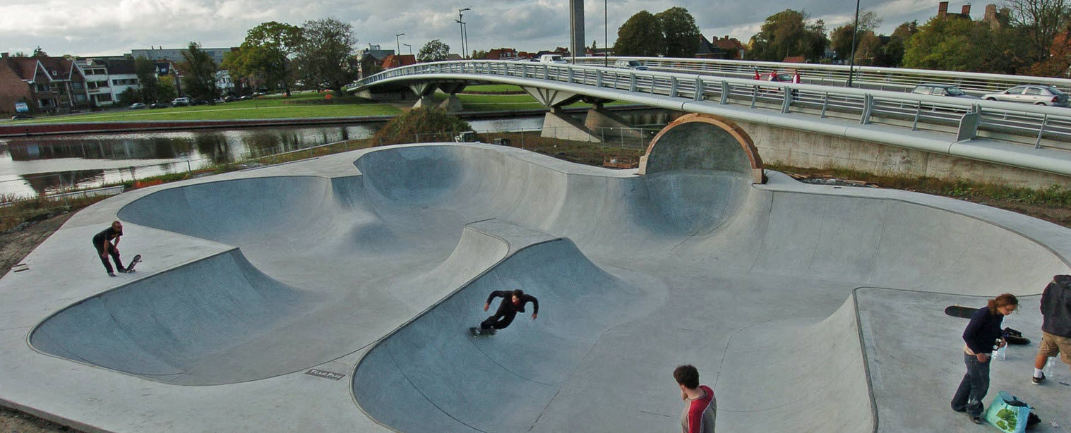 Albertpark Bowl Kortrijk Skate Spot 5/5