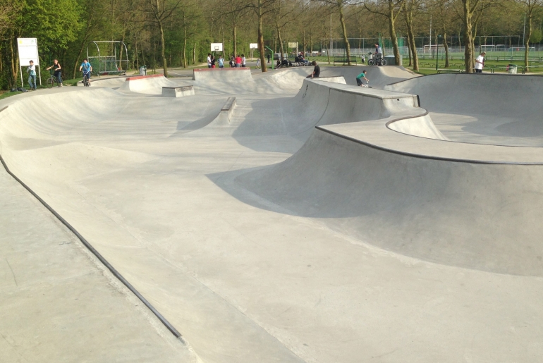 Alost Bowl Aalst Skate Spot 4/5