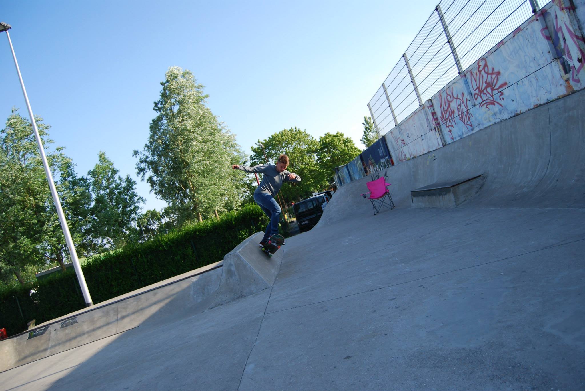 Izzepark Skatepark Izegem Skate Spot 4/5