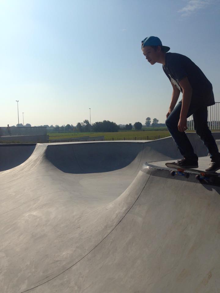Zwevezele Skatepark Wingene Skate Spot 3/5