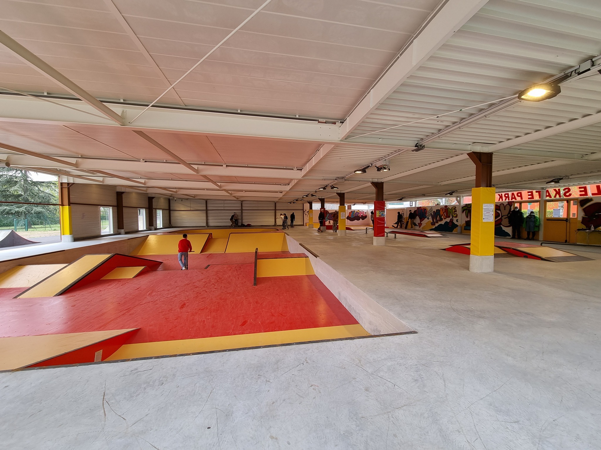 Le Petit Bois Indoor Saint Jean de Braye Skate Spot 3/5