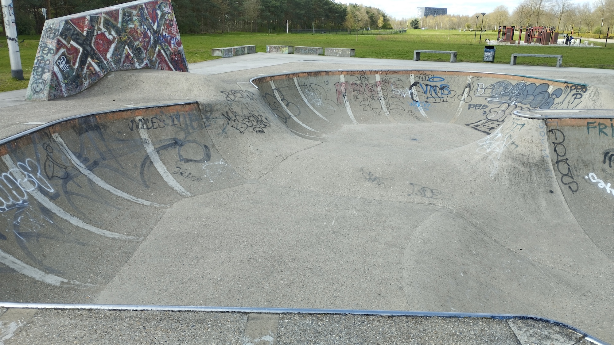 Reeshof Skatepark Tilburg Skate Spot 3/5