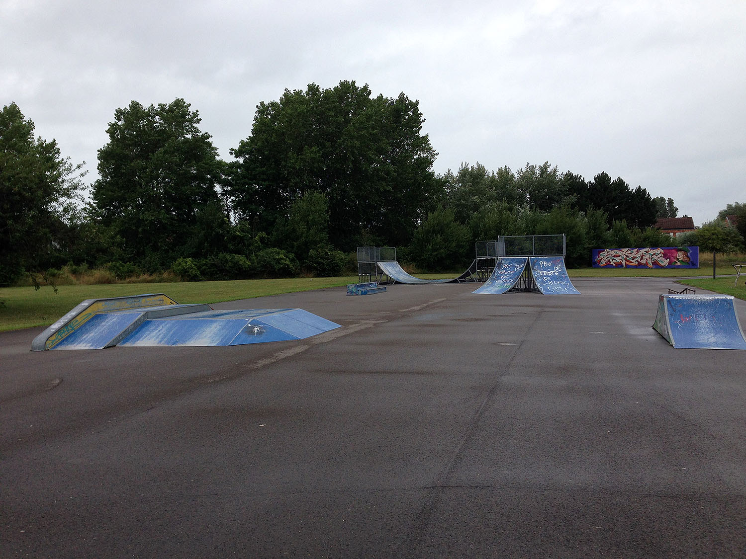 Stade du Moulin Skatepark Gravelines Skate Spot 2/5