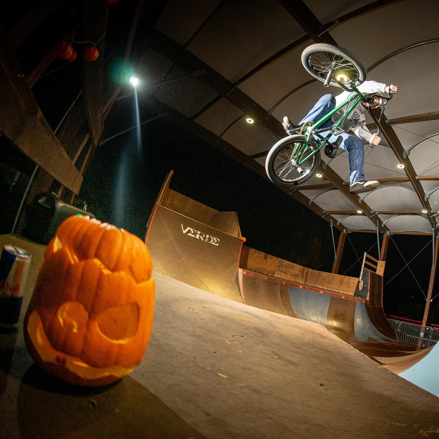 Mellowpark Rudis Reste Rampe Indoor Berlin Skate Spot 4/5