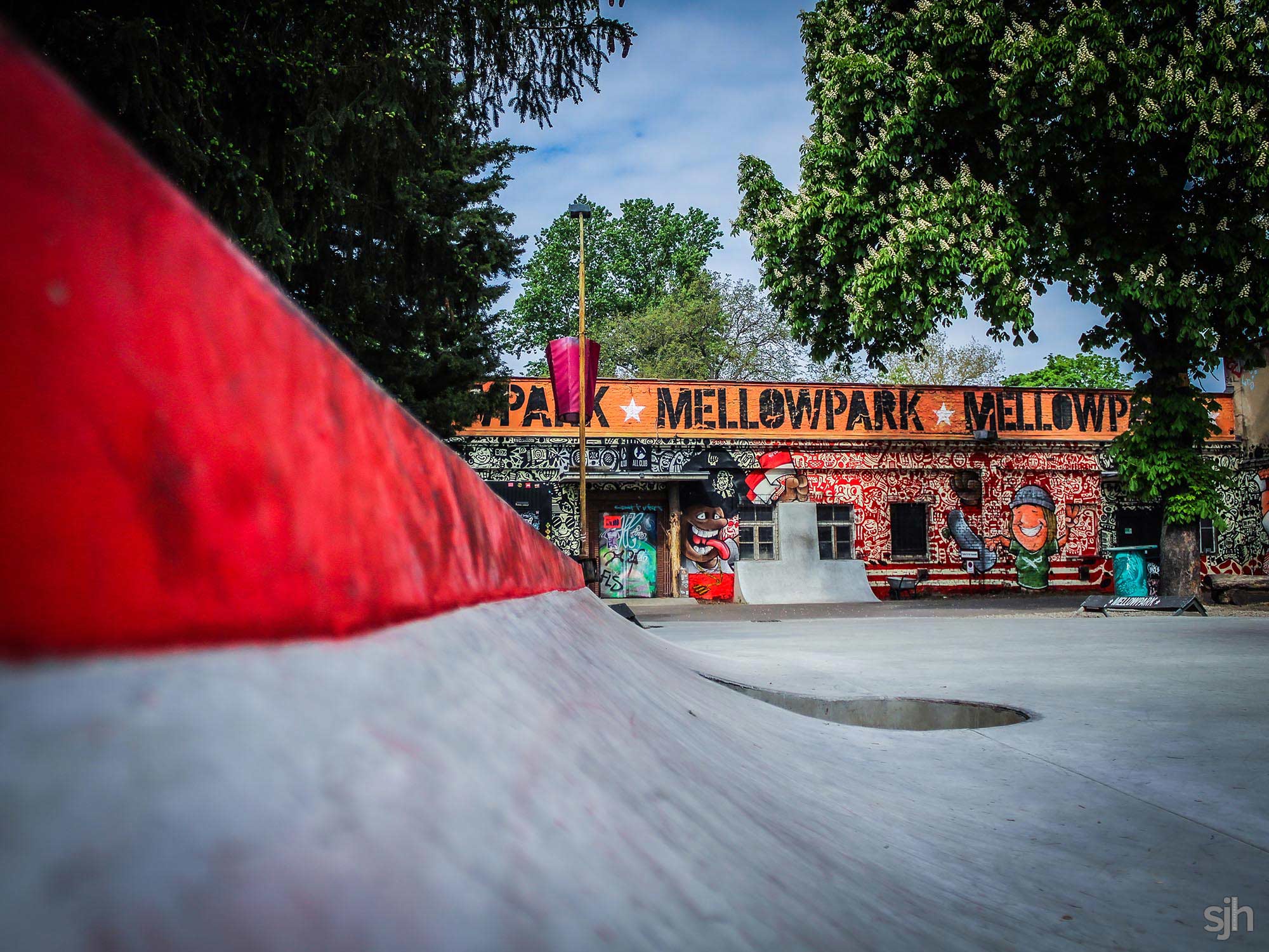 Mellowpark Skateplaza Skatepark Berlin Skate Spot 3/5