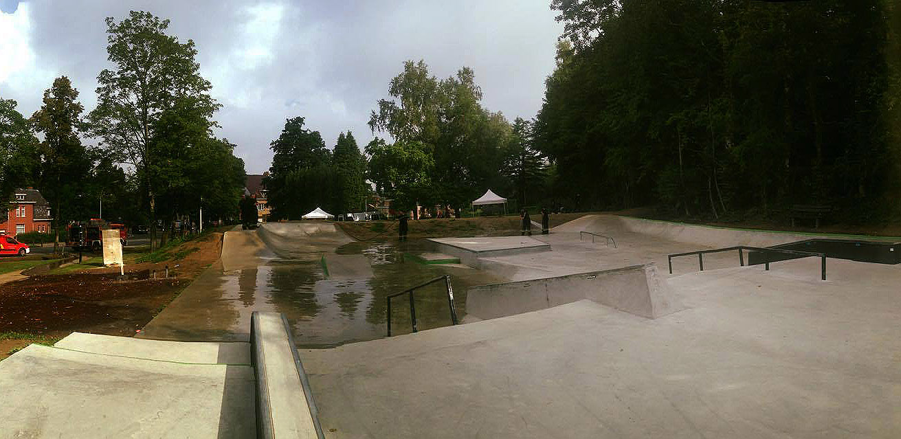 The Hills Skatepark Geraardsbergen Skate Spot 4/5