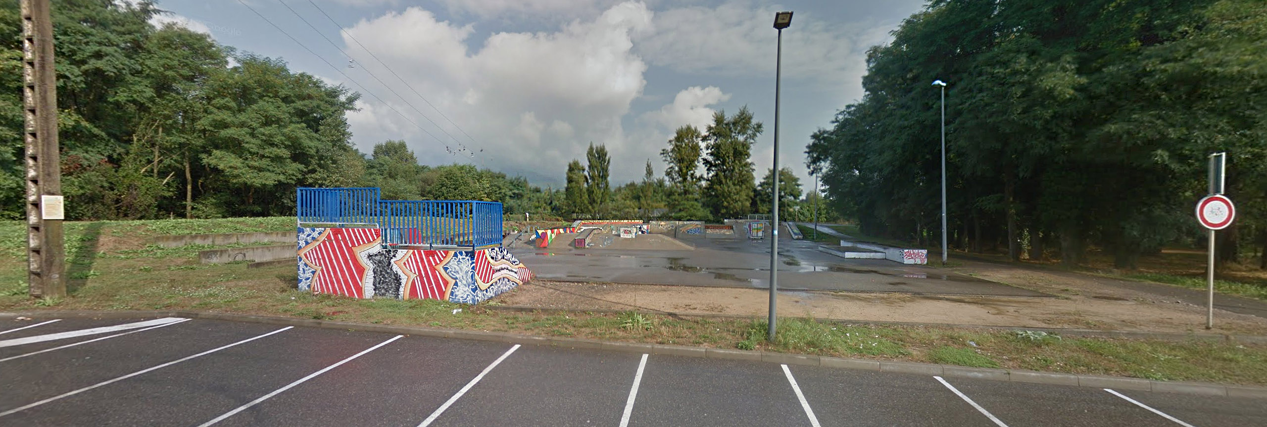Eck Skatepark Cernay Skate Spot 3/5