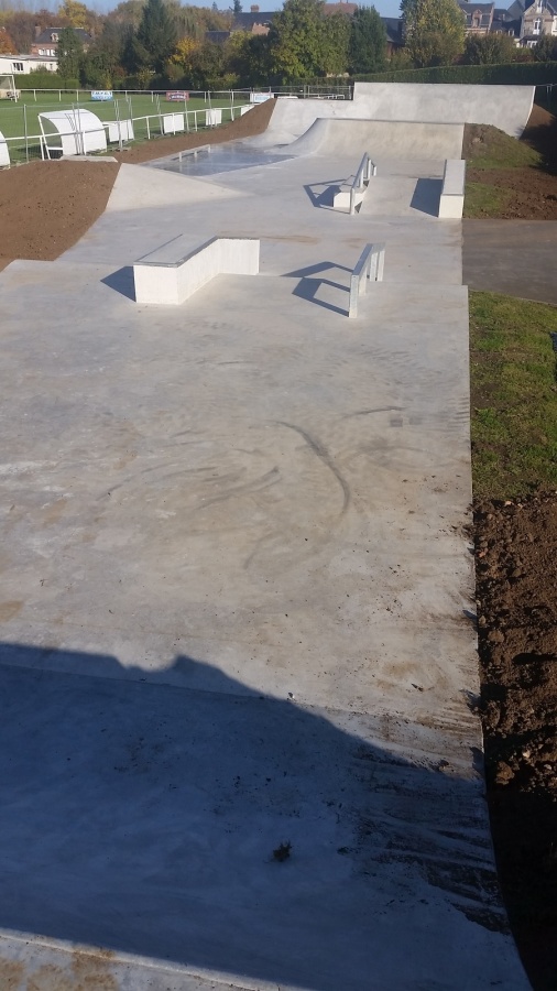 Stade Piquet Skatepark Livarot Skate Spot 3/5