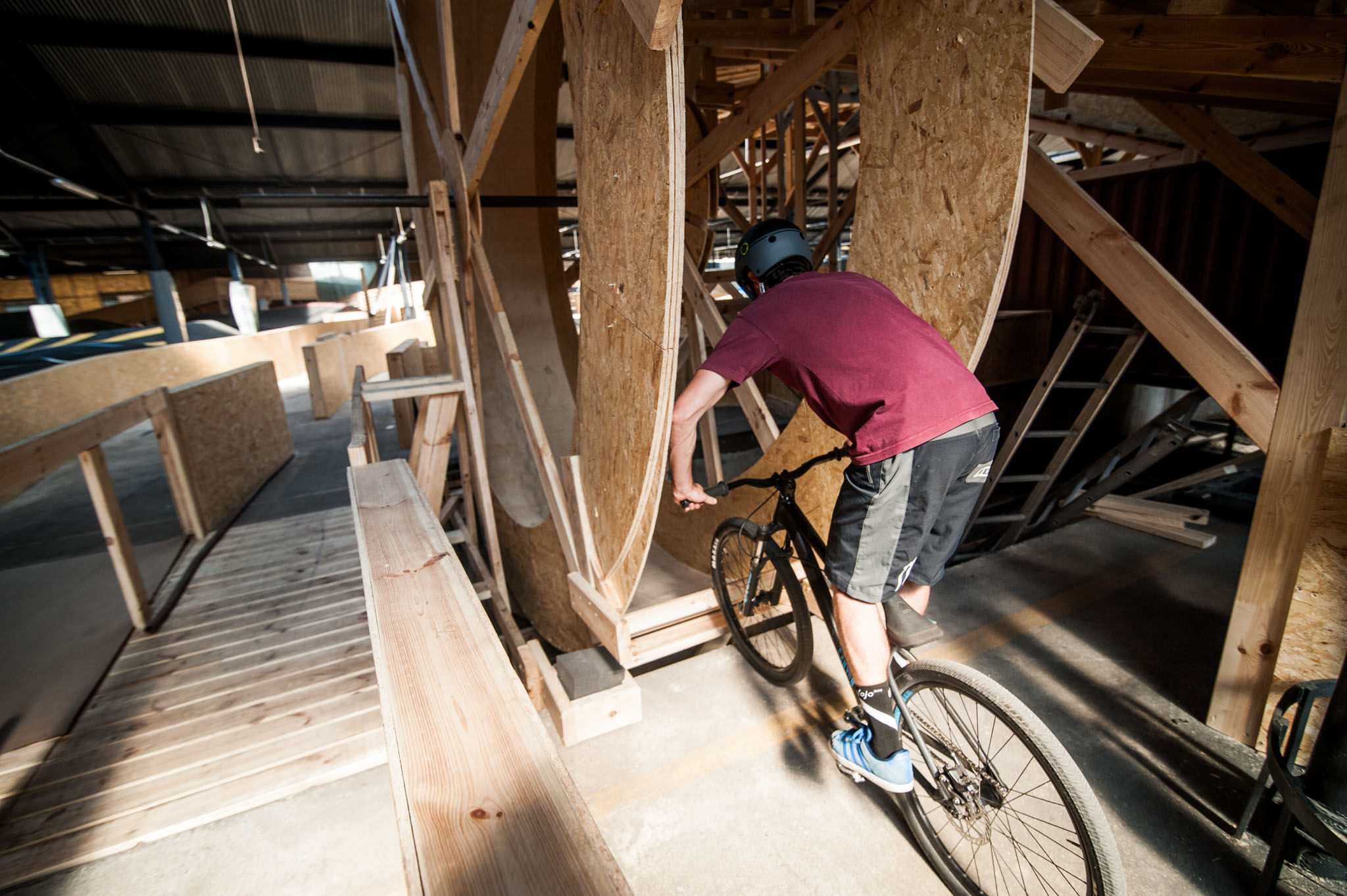 Stride Indoor Bike Park Indoor Strasbourg Skate Spot 5/5
