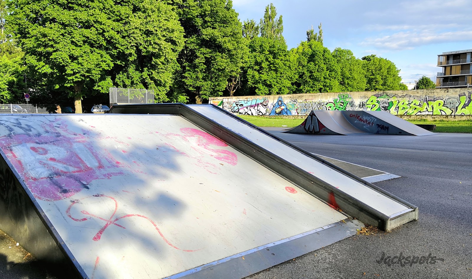 Saint Crepin Skatepark Soissons Skate Spot 2/5