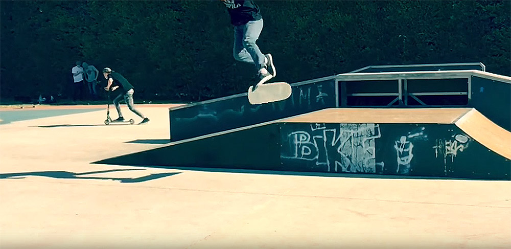 Complexe Sportif Skatepark Pernes les Fontaines Skate Spot 2/5