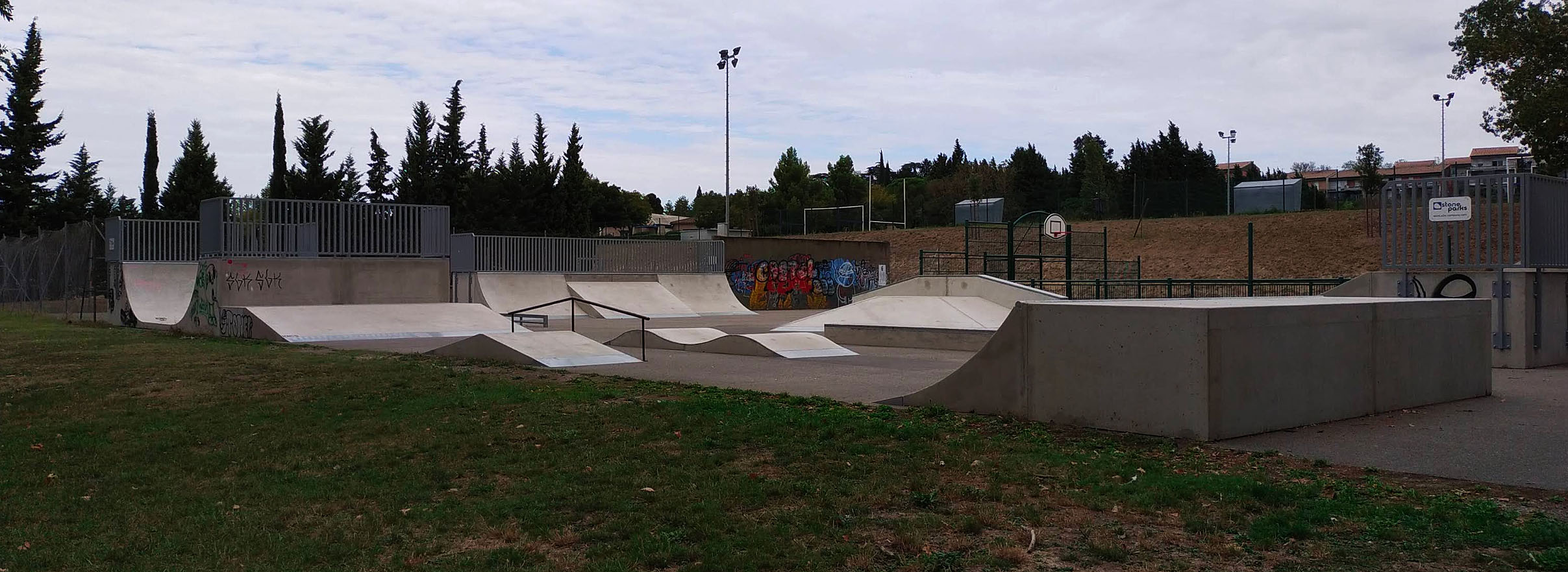 La Giraille Skatepark Castelnaudary Skate Spot 3/5